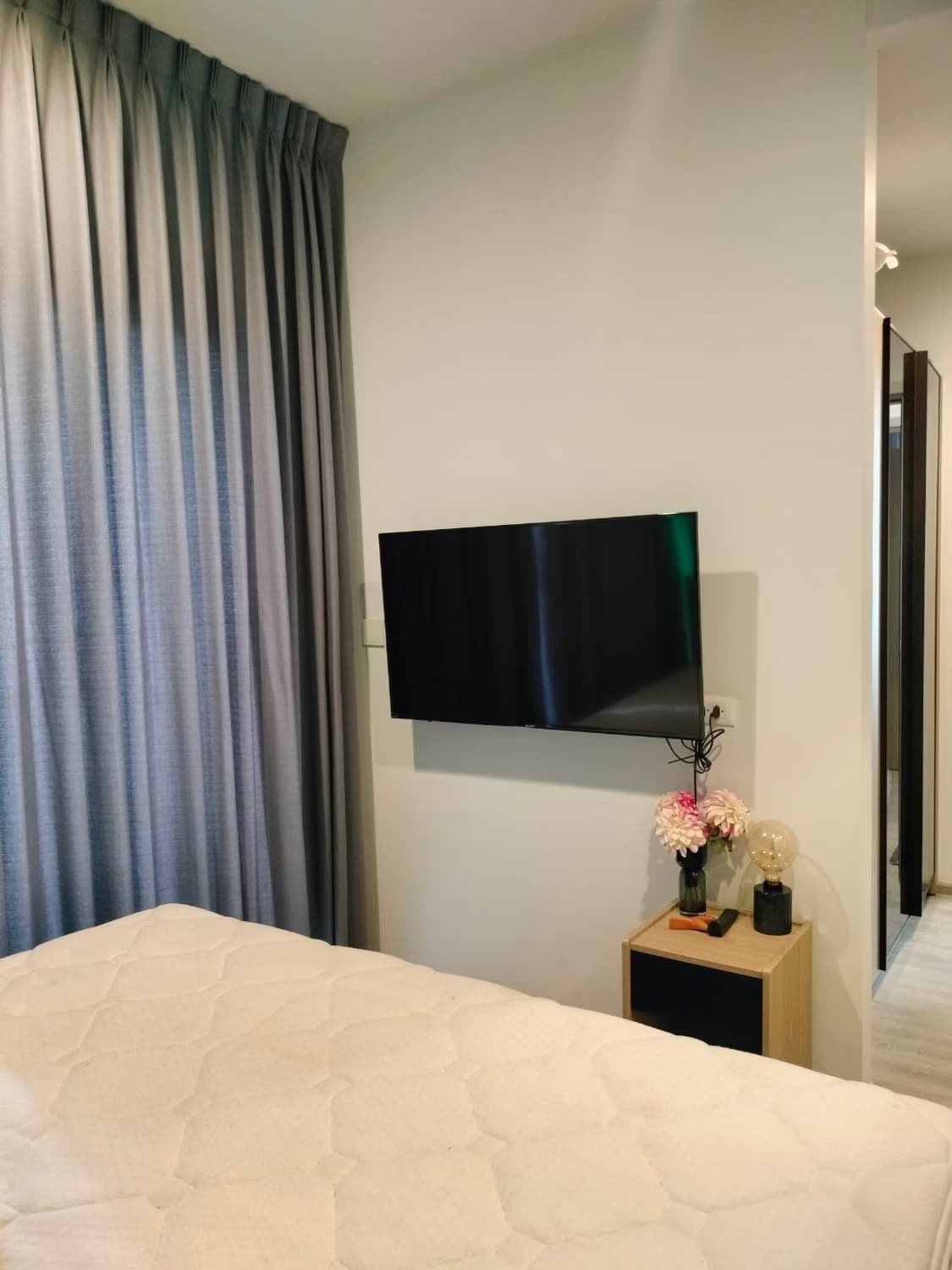Condo for Rent at XT Ekkamai - Image 6