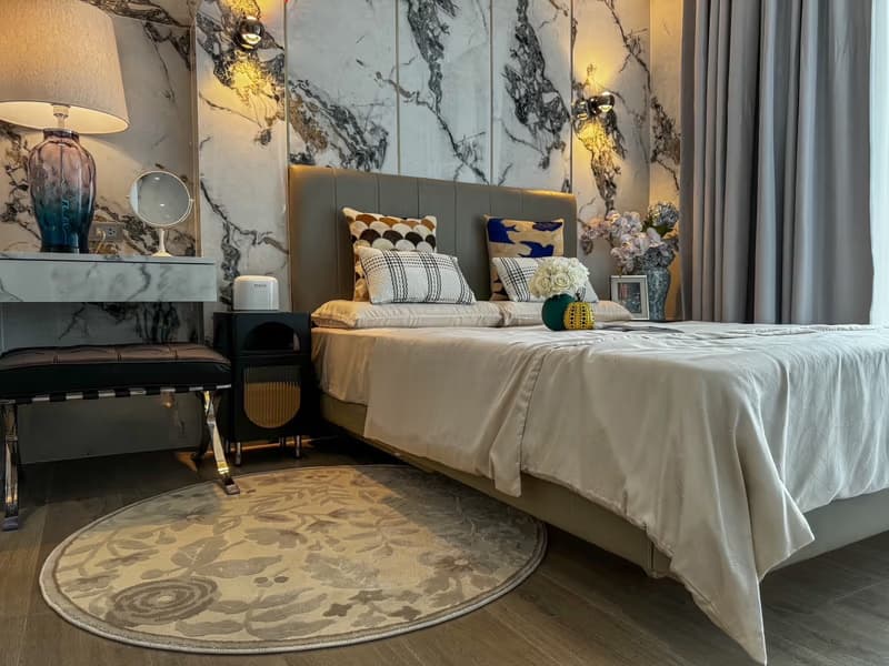 2 Bed Condo for Rent in Khlong Toei