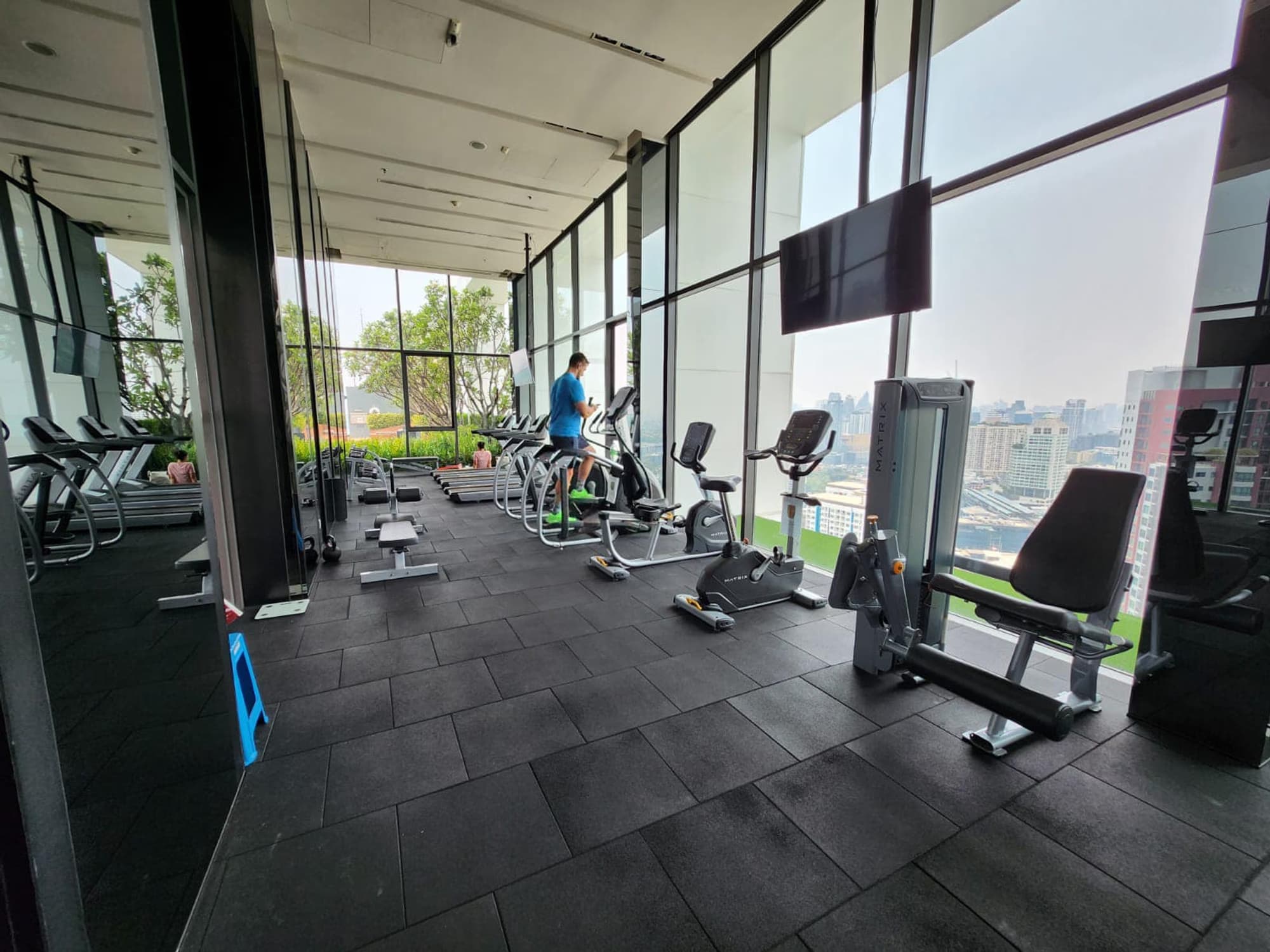 1 Bed Condo for Rent and Sale  Near Phra Khanong BTS - Image 5