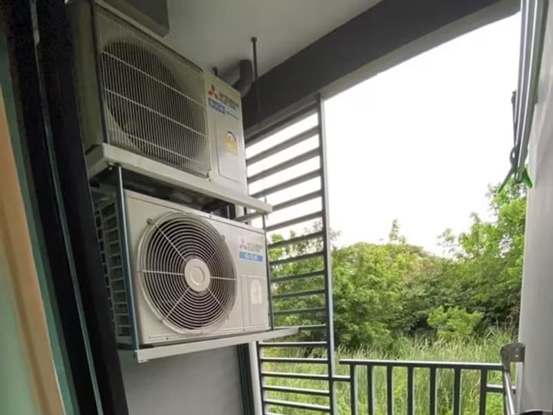 1 Bedroom Condo