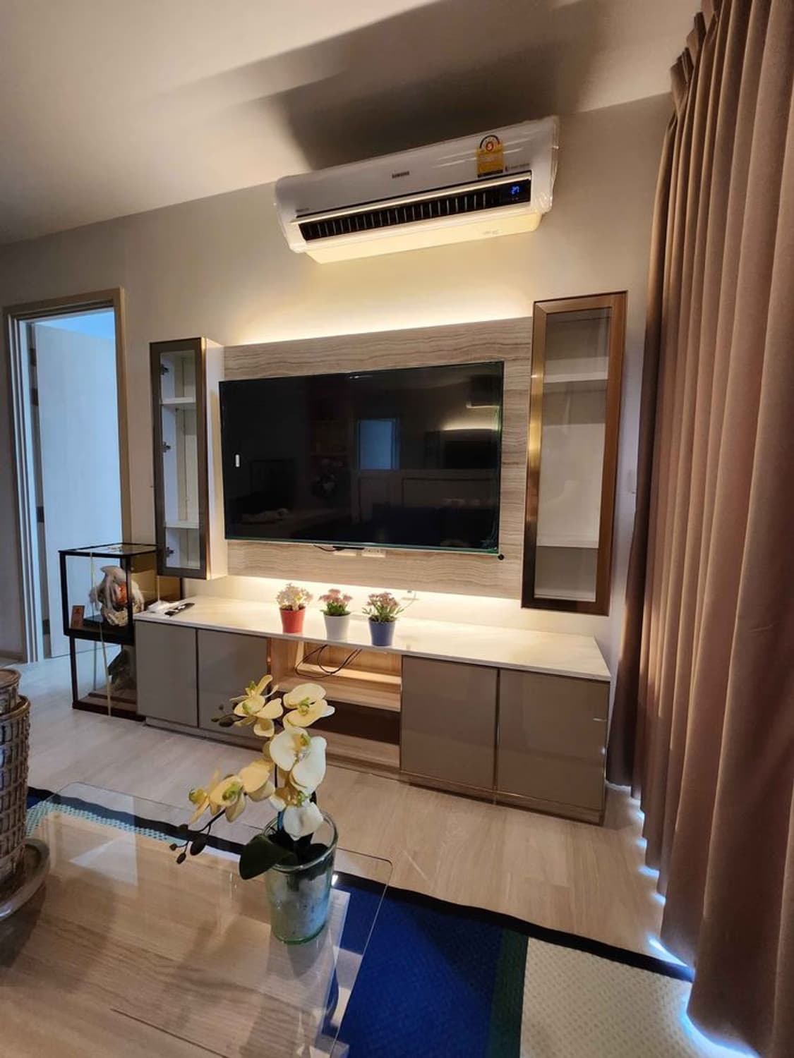 1 Bed Condo for Rent  Near Phloen Chit BTS - Image 4