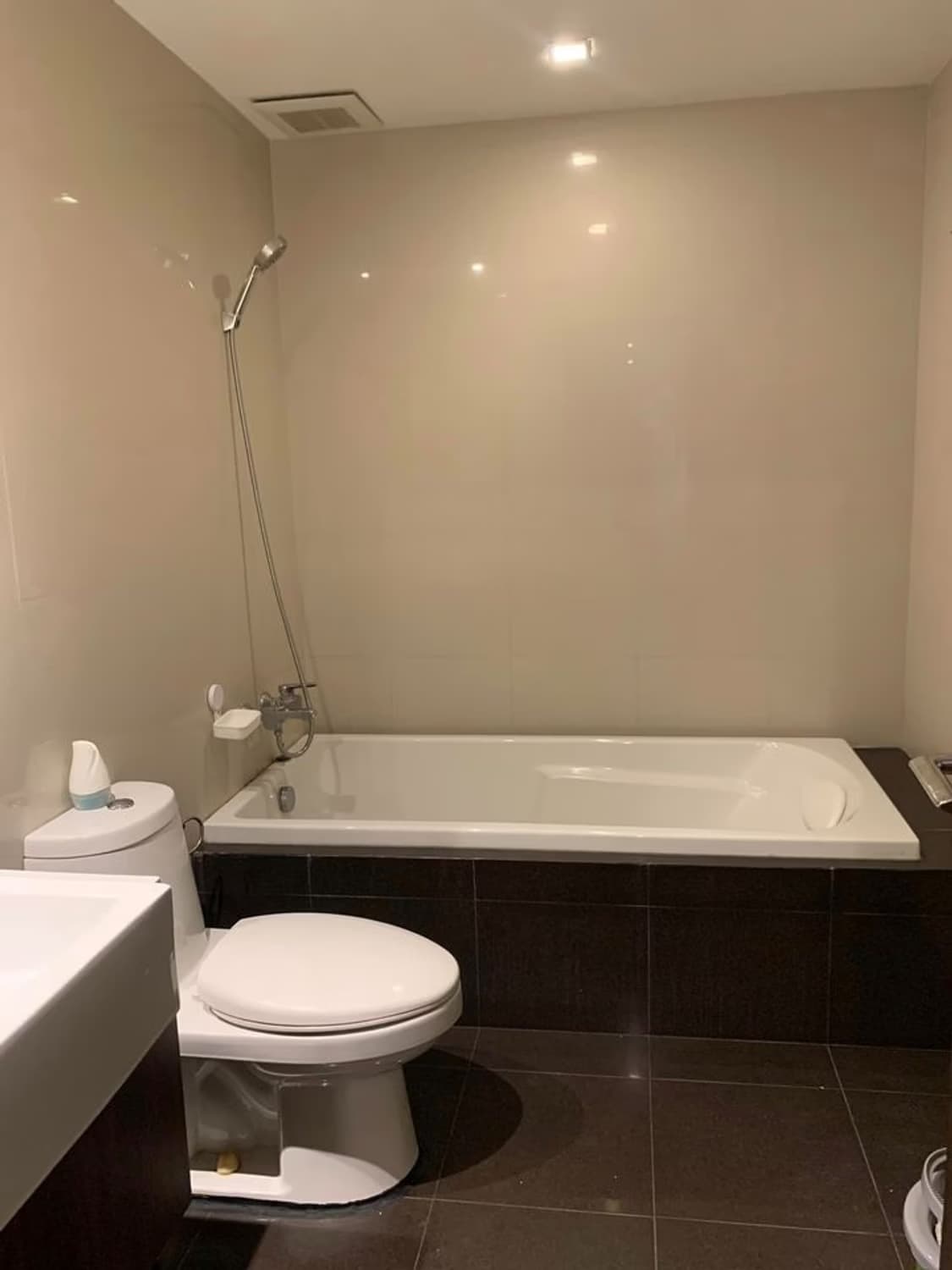 1 Bed Condo for Rent and Sale  Near Thong Lo BTS - Image 7