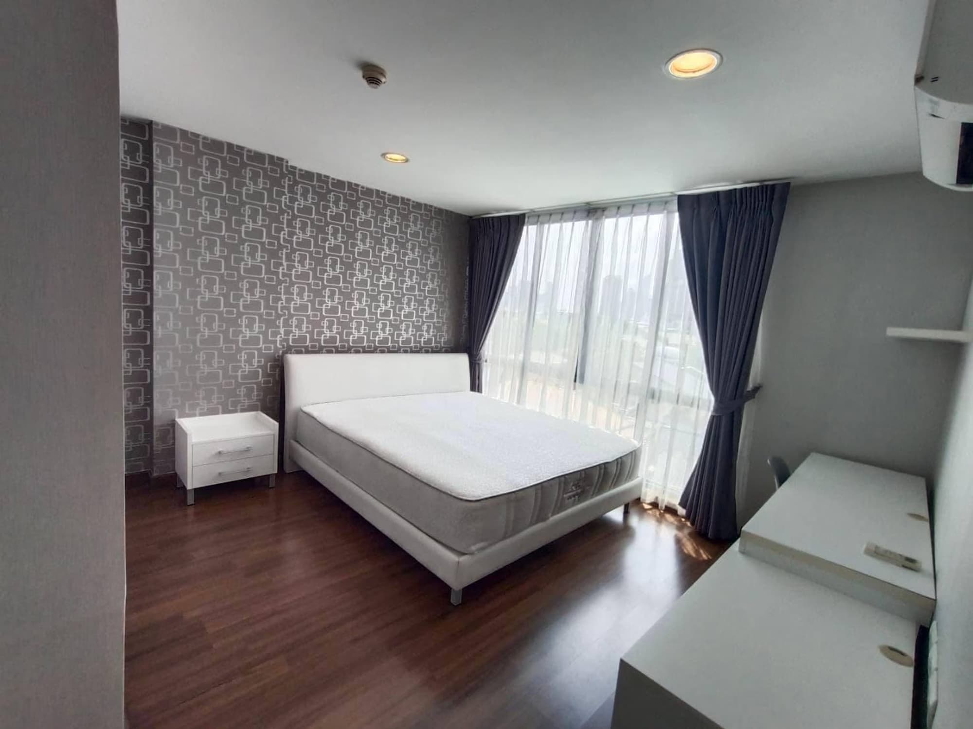 3 Bed Condo for Sale in Watthana - Image 5