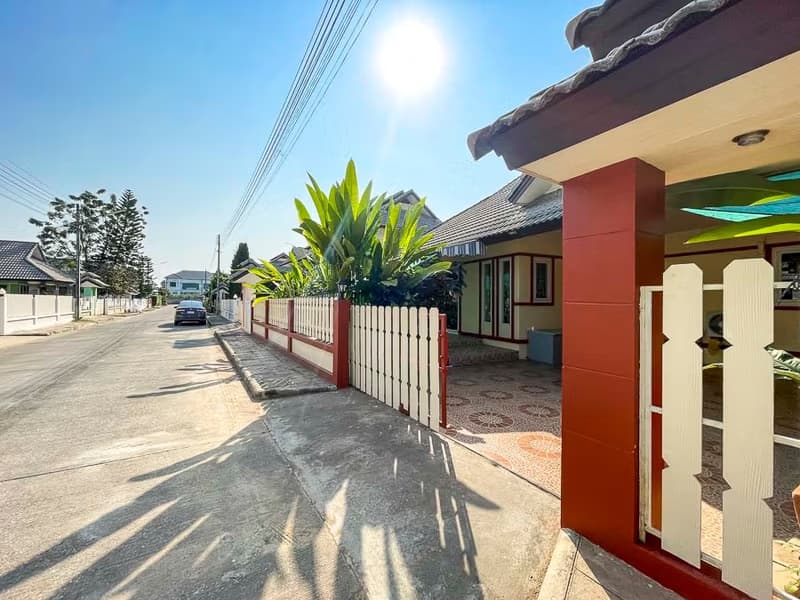 5 Bed House for Rent in Mueang Chiang Mai
