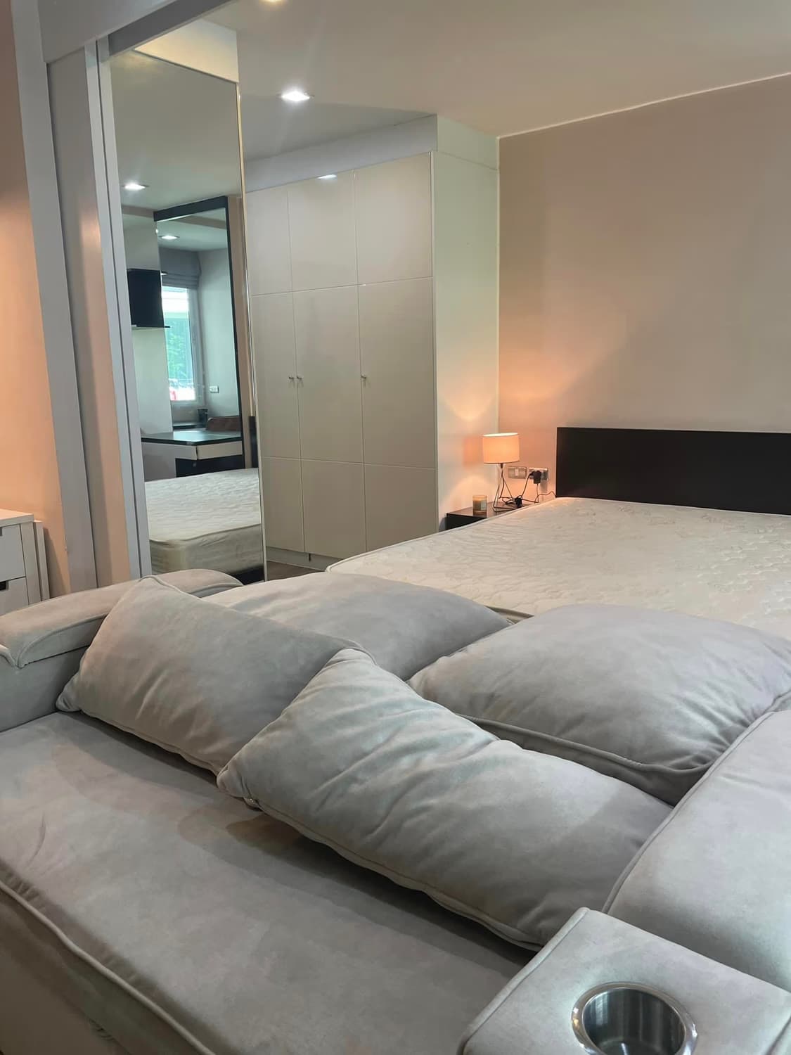 1 Bed Condo for Rent  Near Ekkamai BTS - Image 5
