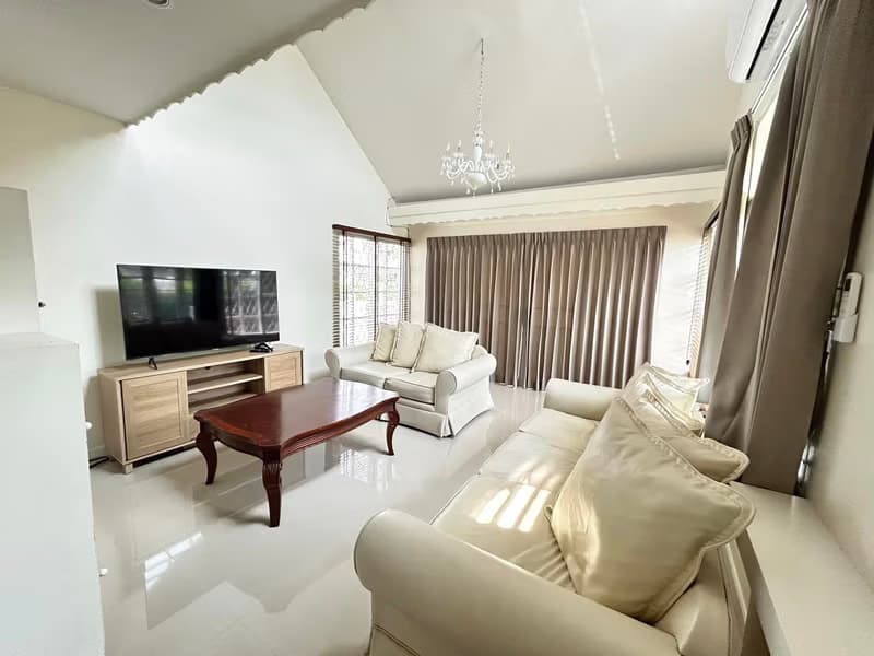 3 Bed House for Rent in Mueang Chiang Mai