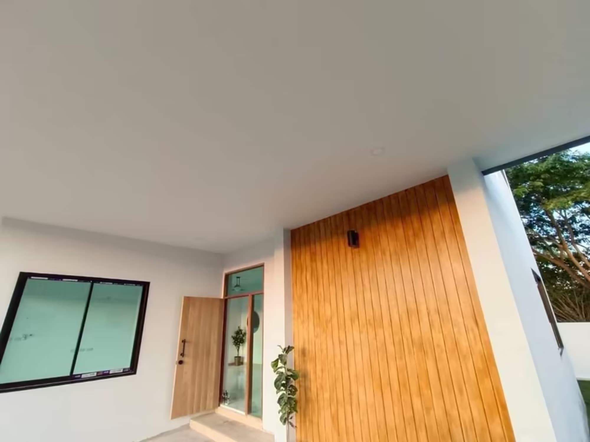  - Image 12