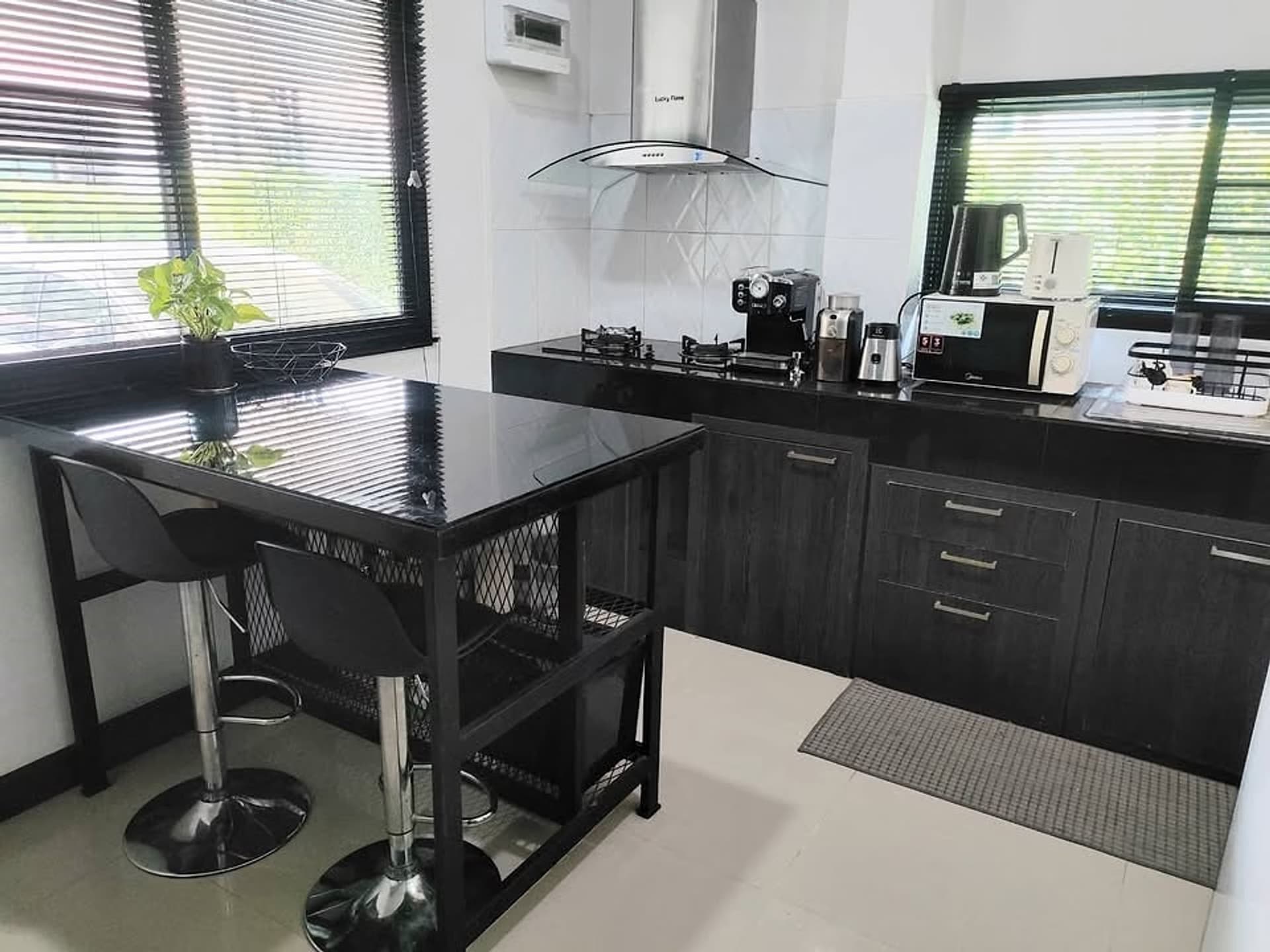 3 Bed House for Sale in Saraphi District - Image 4