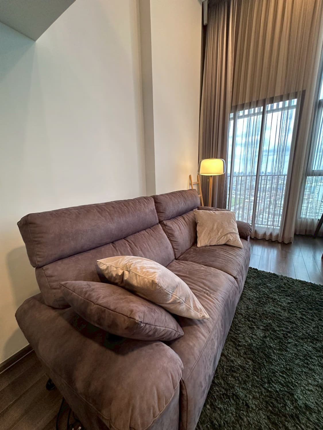 1 ห้องนอน คอนโด สำหรับ จำหน่าย ใน Din Daeng - Image 1