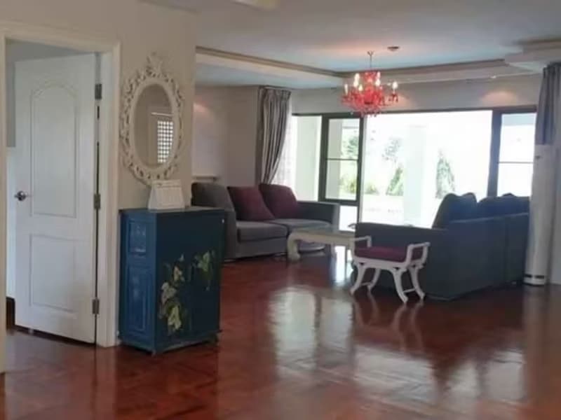 3 Bed For Rent in Sathorn 