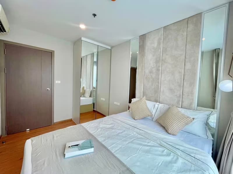1 Bedroom Condo