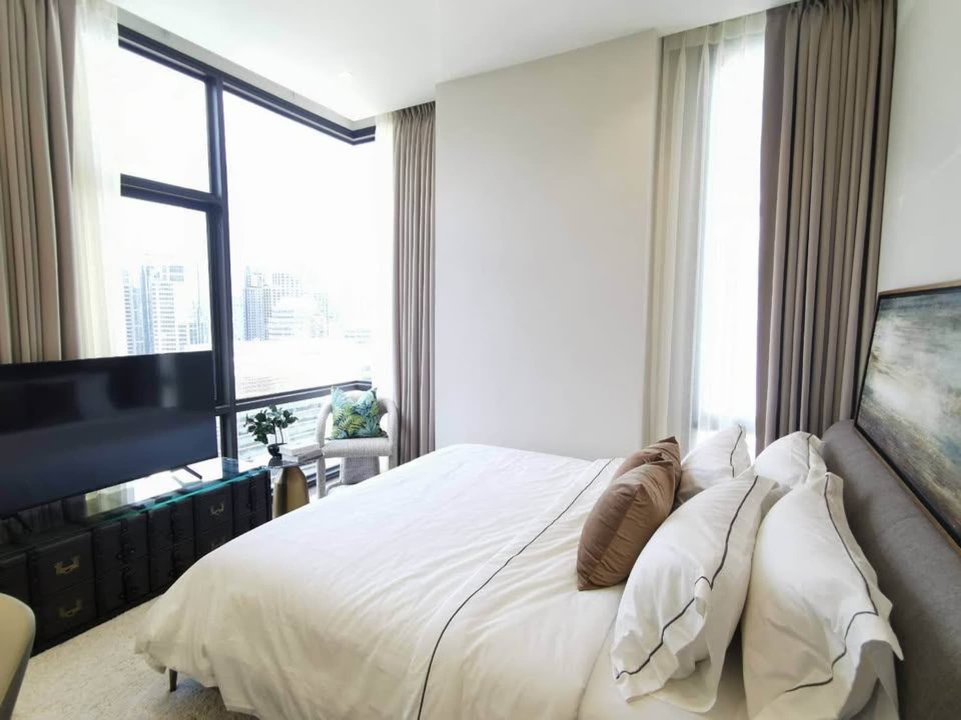 2 Bedroom Condo - Image 8