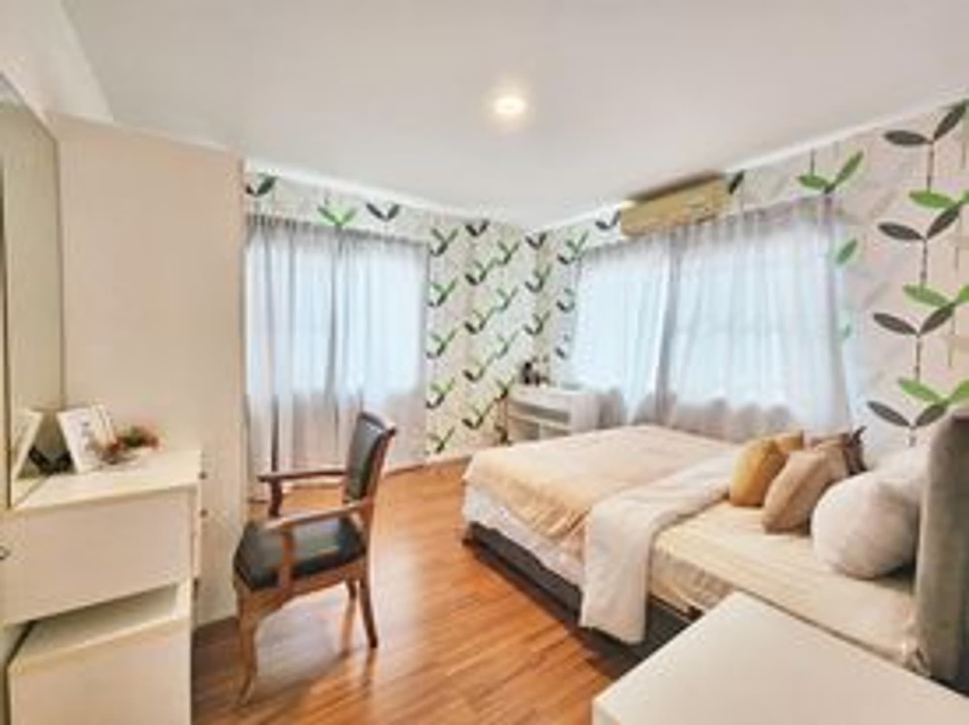 3 Bed House for Rent in Prawet - Image 7