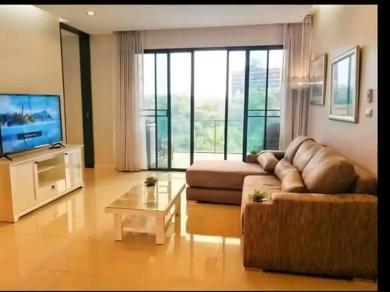 1 Bedroom Condo