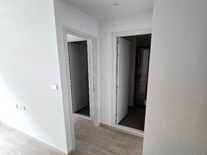 2 Bed Condo for Sale in Huai Khwang