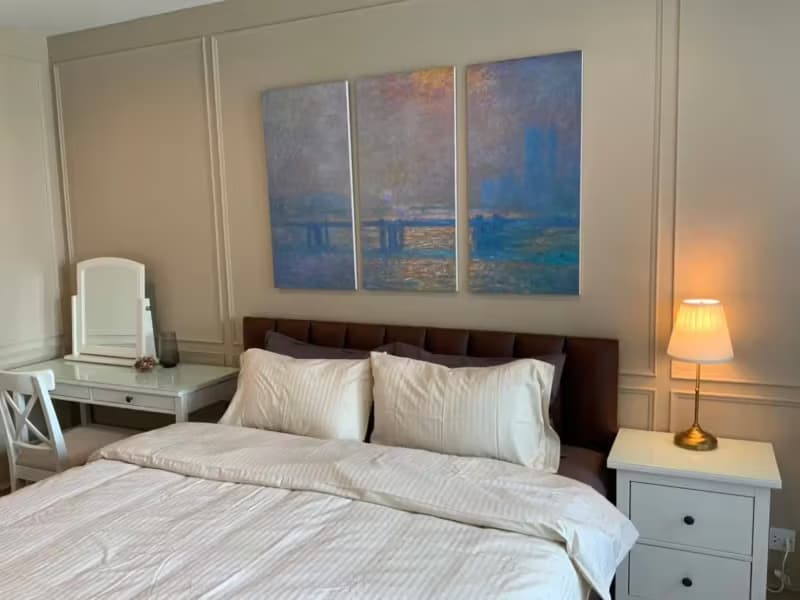 1 Bedroom Condo