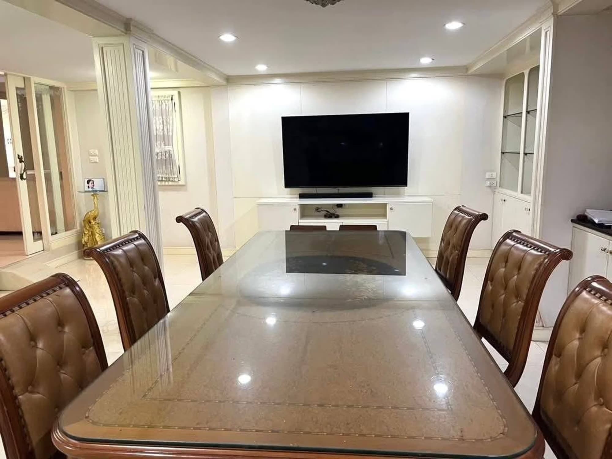 4 ห้องนอน บ้าน สำหรับ ขาย ใน Phra Khanong - Image 11
