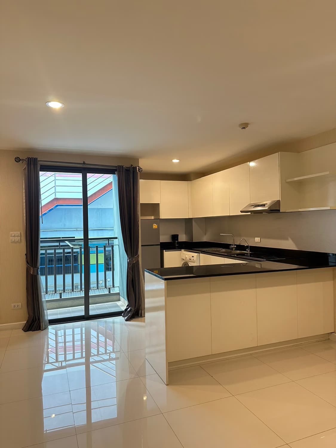 Condo for Rent at Voque Sukumvit 31   - Image 3