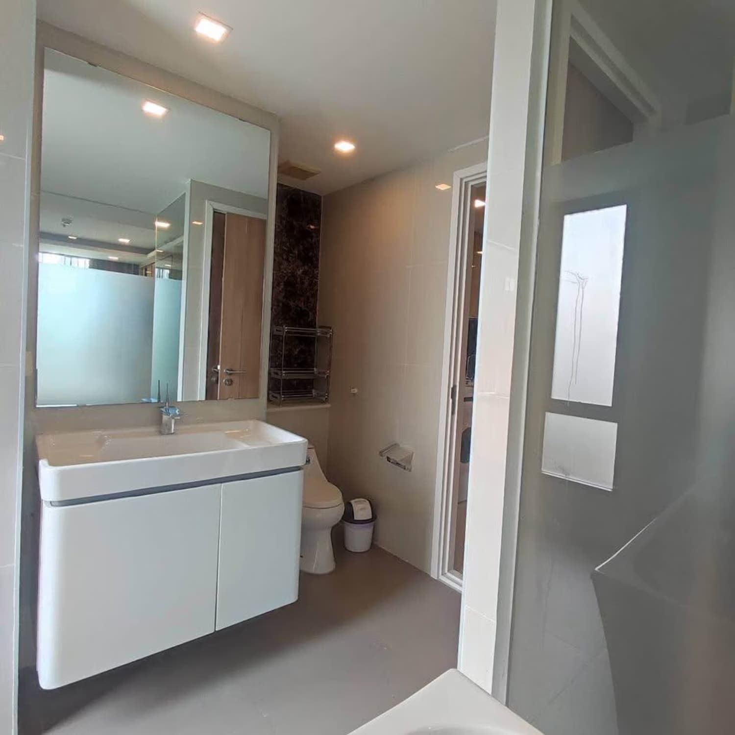 2 Bed Condo for Rent in Mueang Chiang Mai - Image 11