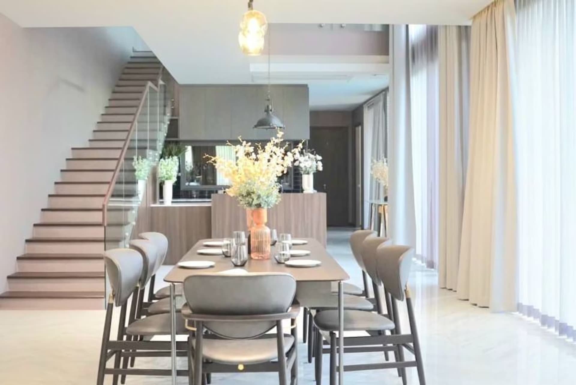 4 Bed House for Rent and Sale in San Kamphaeng District - Image 3