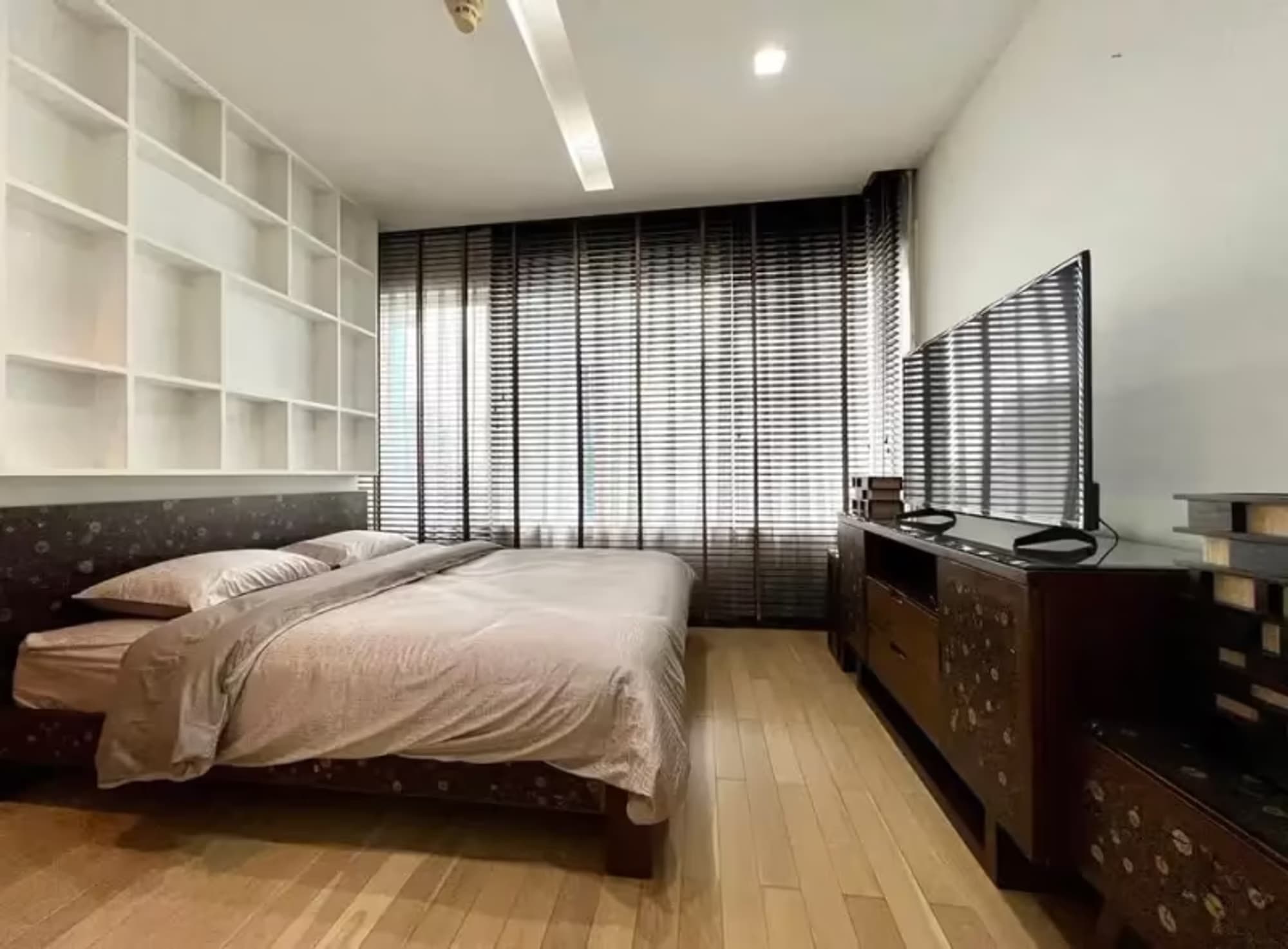 2 Bedroom Condo - Image 10