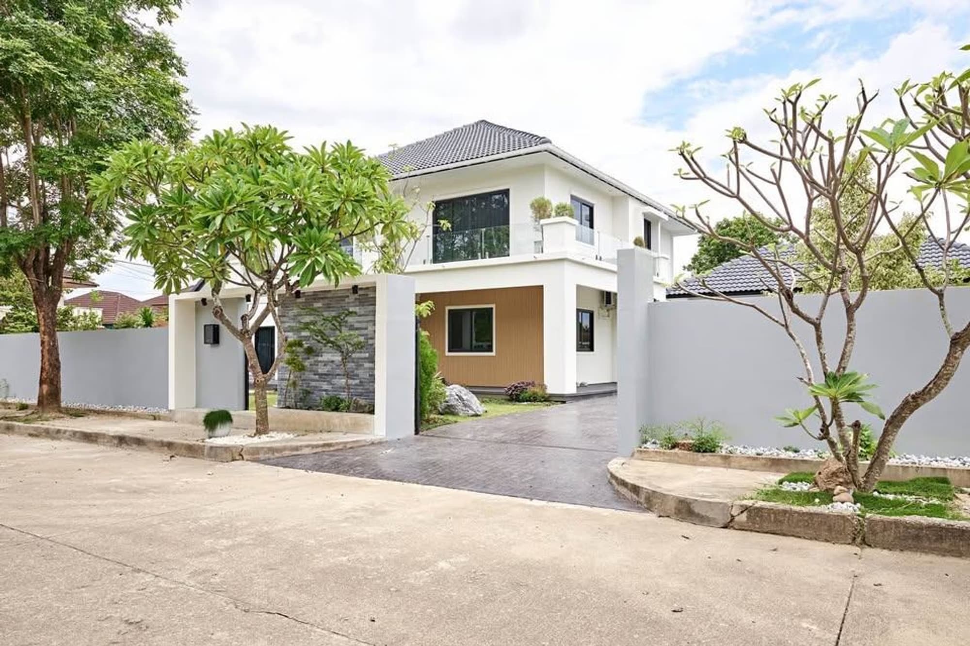4 ห้องนอน บ้าน สำหรับ ขาย ใน San Sai District - Image 22