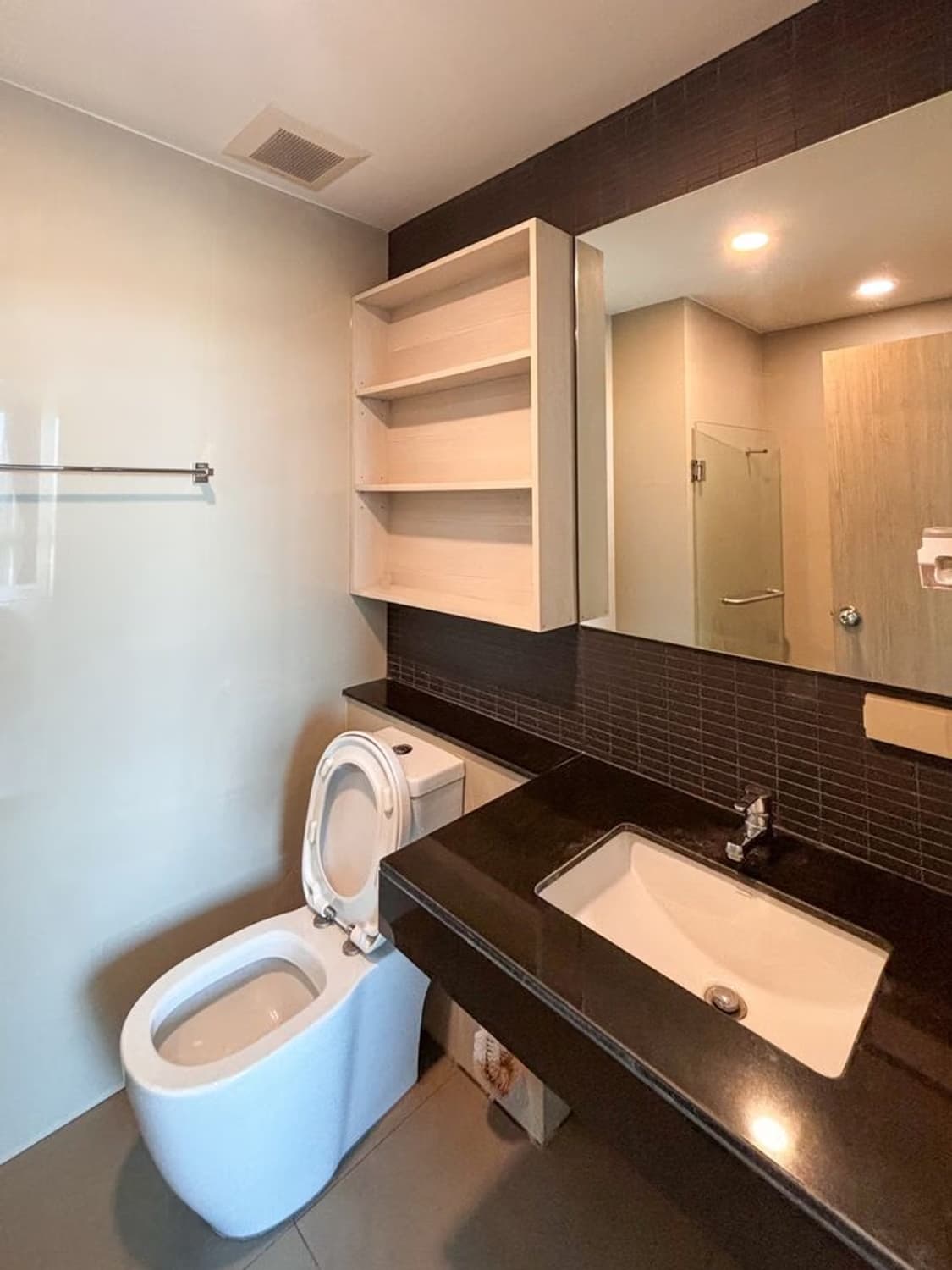 Condo for Rent at DOLCE Udom Suk by Sirayos - Image 10