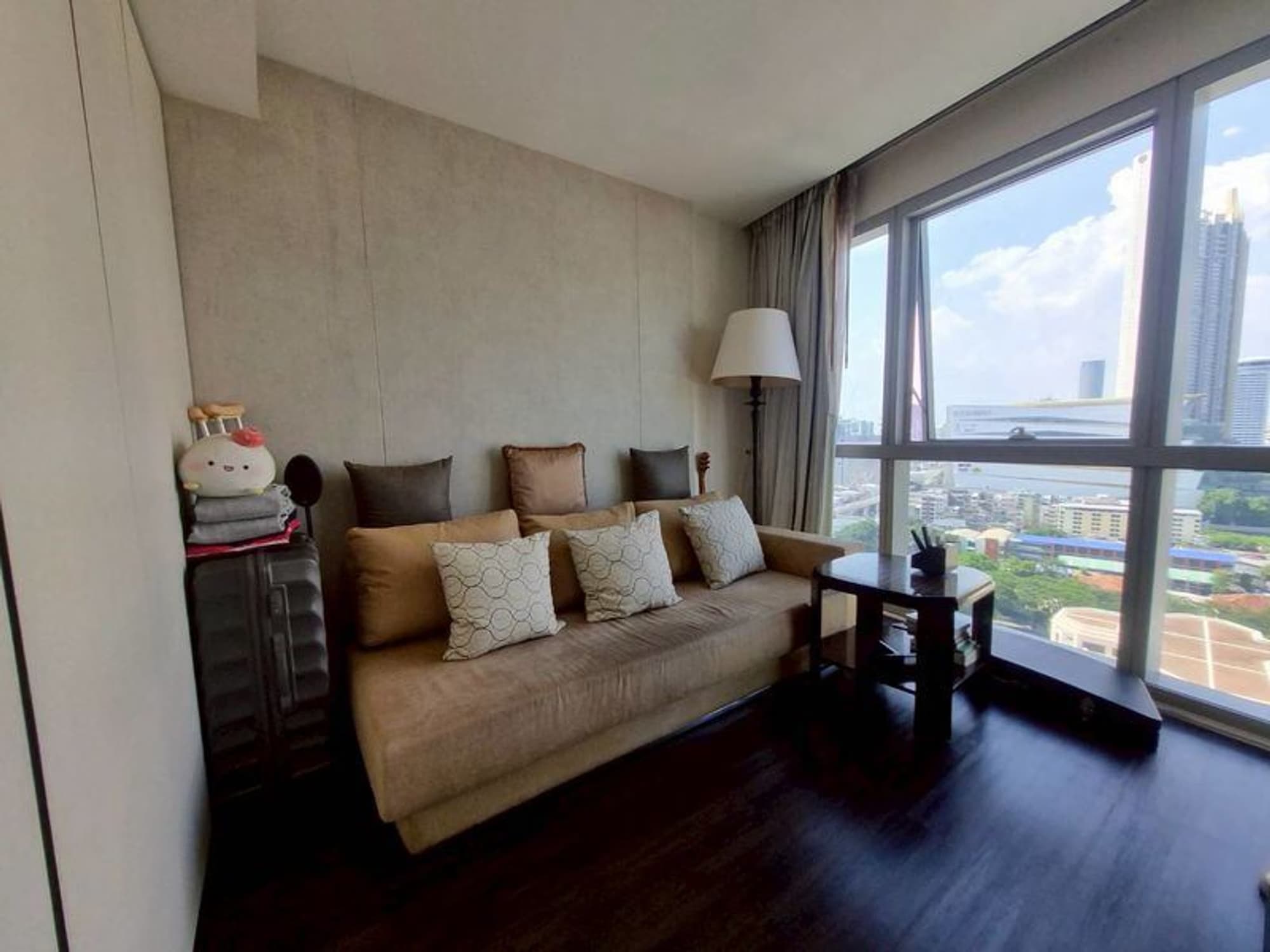 4 Bed Condo for Sale in Khlong San - Image 15