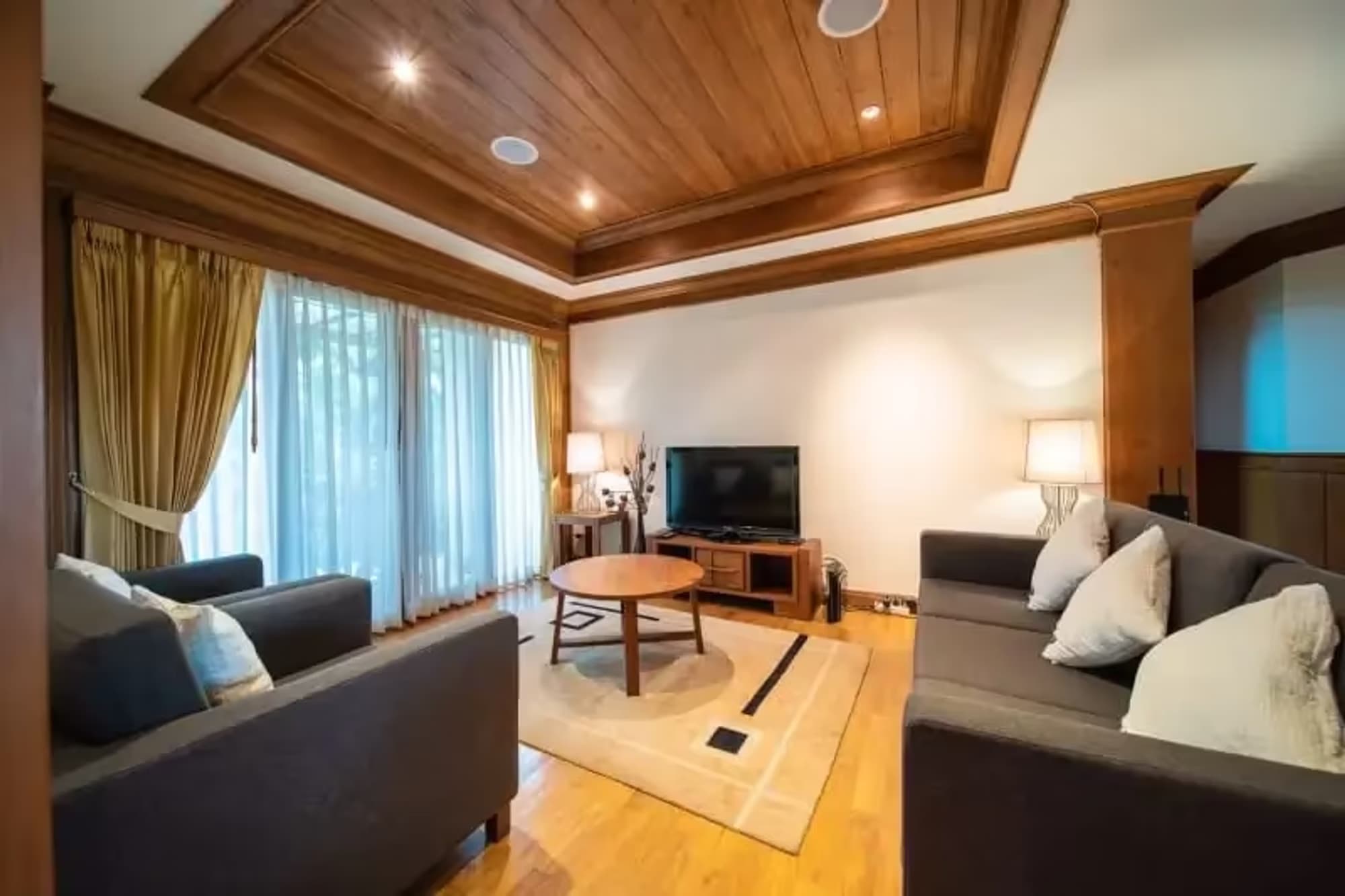 3 Bedroom House - Image 11