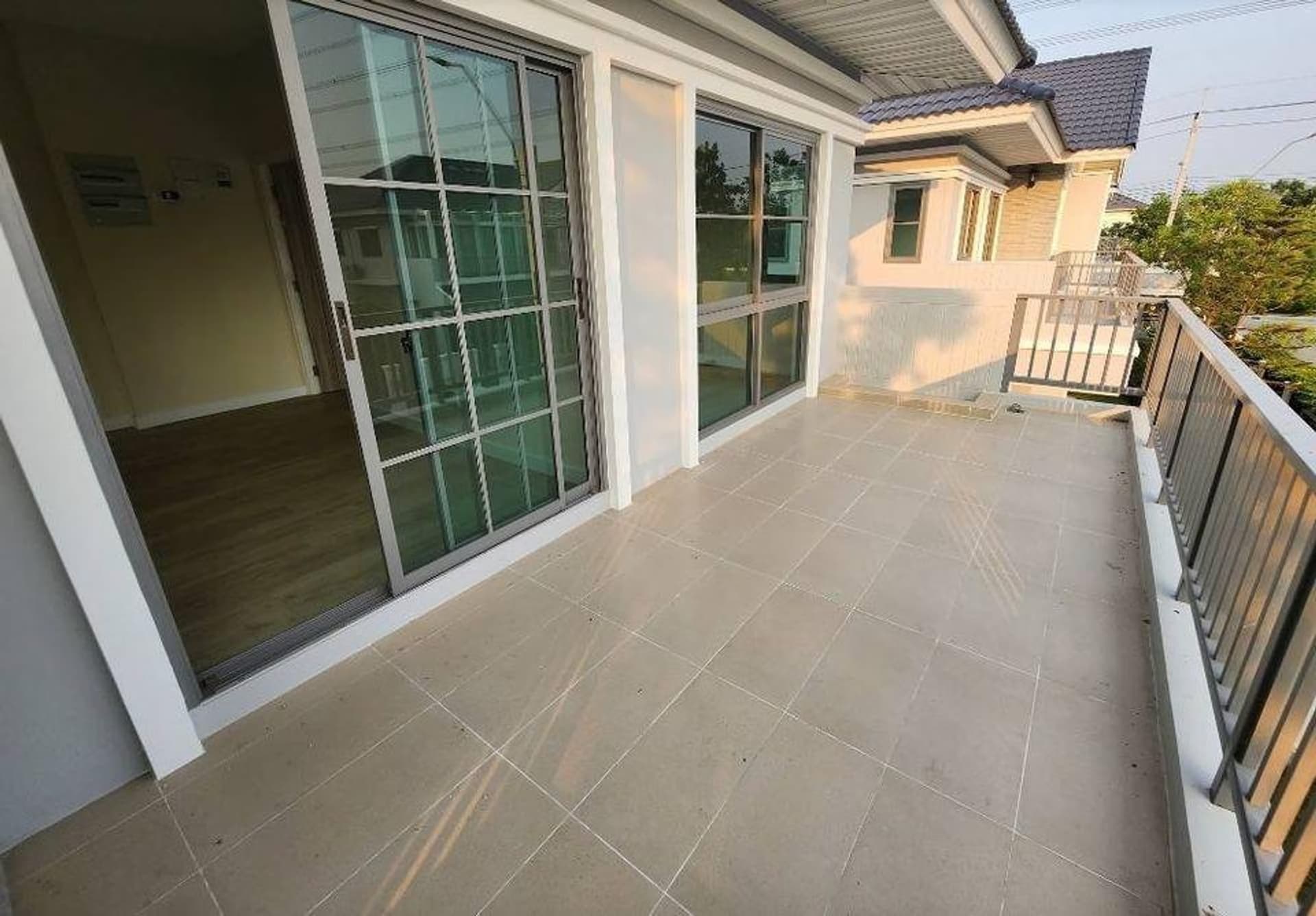 4 Bedroom House - Image 10