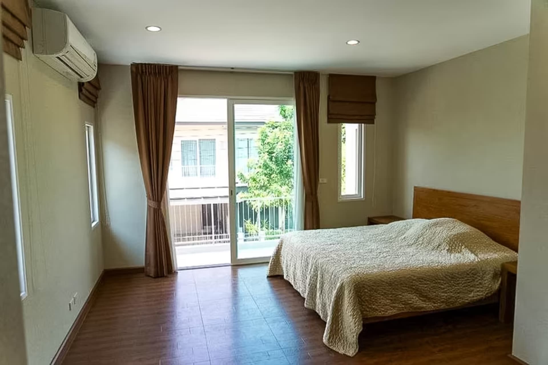 3 Bedroom House for Rent at The City Sukhumvit- Bangna - Image 1