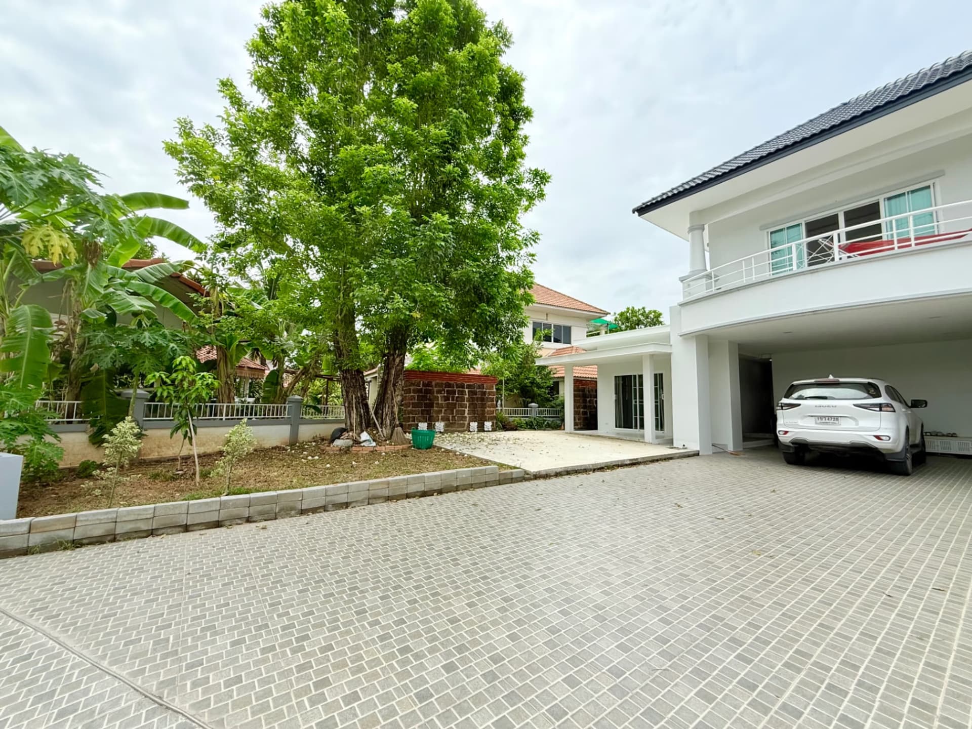 5 Bed House for Rent and Sale in Hang Dong - Image 59