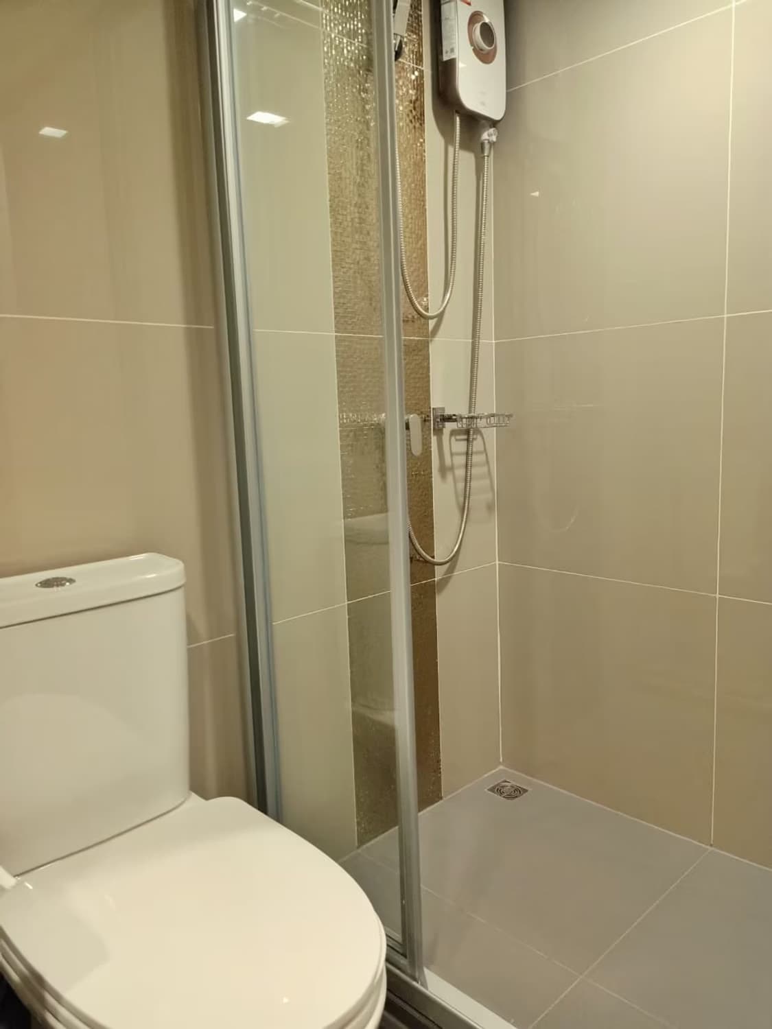 1 Bed Condo for Rent  Near Phra Ram 9 MRT - Image 13