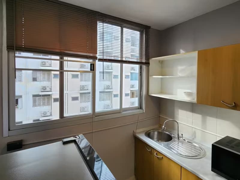 1 Bedroom Condo