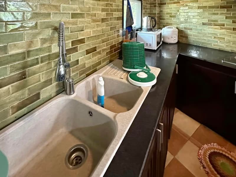 4 Bed House for Rent in Mae Rim