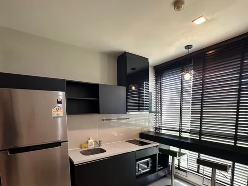 Condo for Rent at Rhythm Sukhumvit 44/1