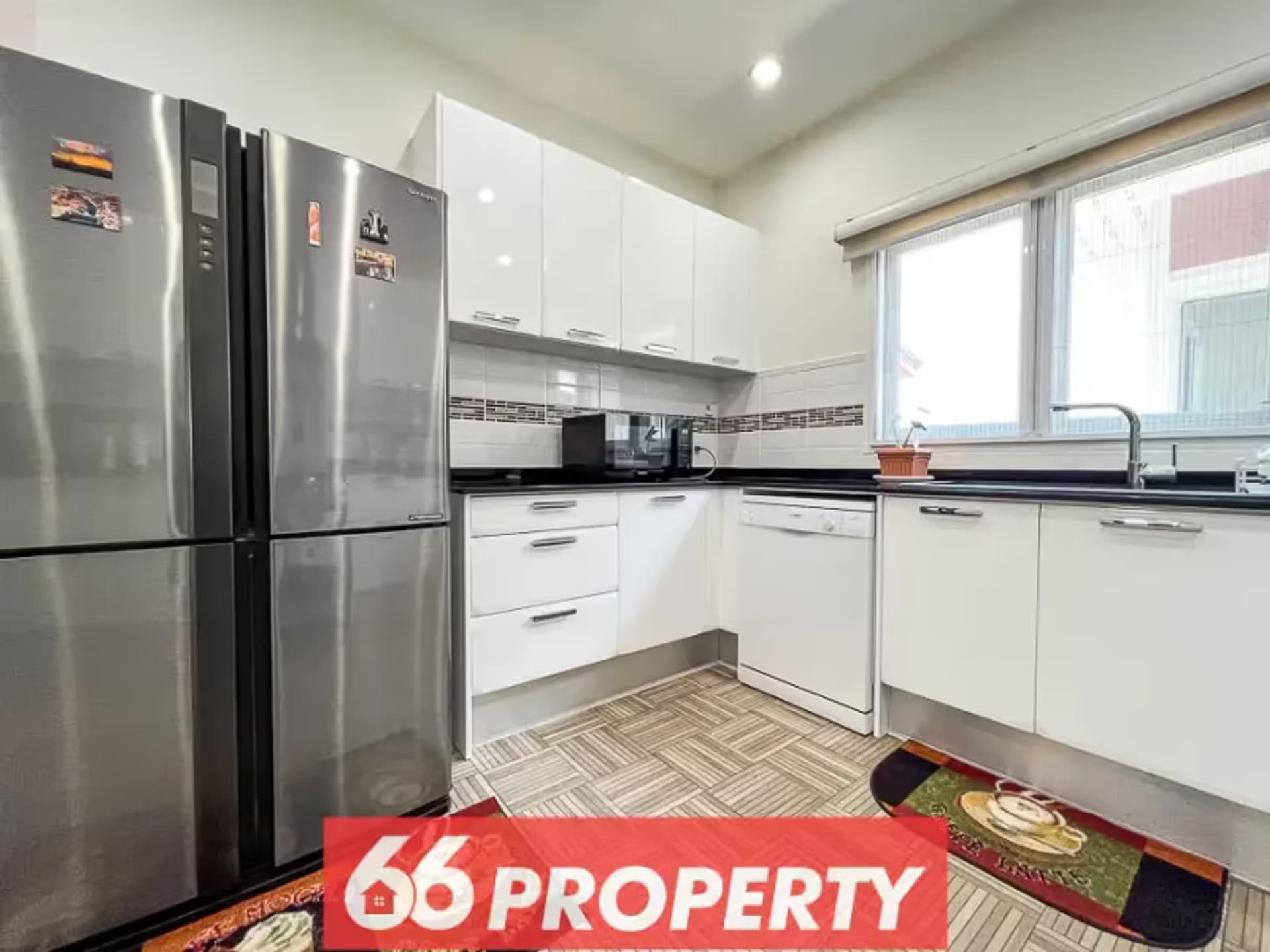 2 Bedroom House - Image 13