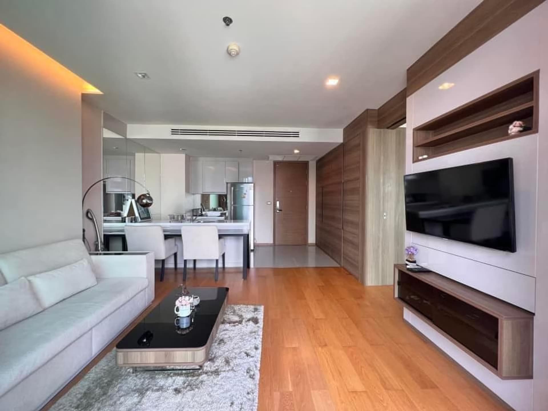 1 ห้องนอน คอนโด สำหรับ จำหน่าย ใน Bang Rak - Image 5