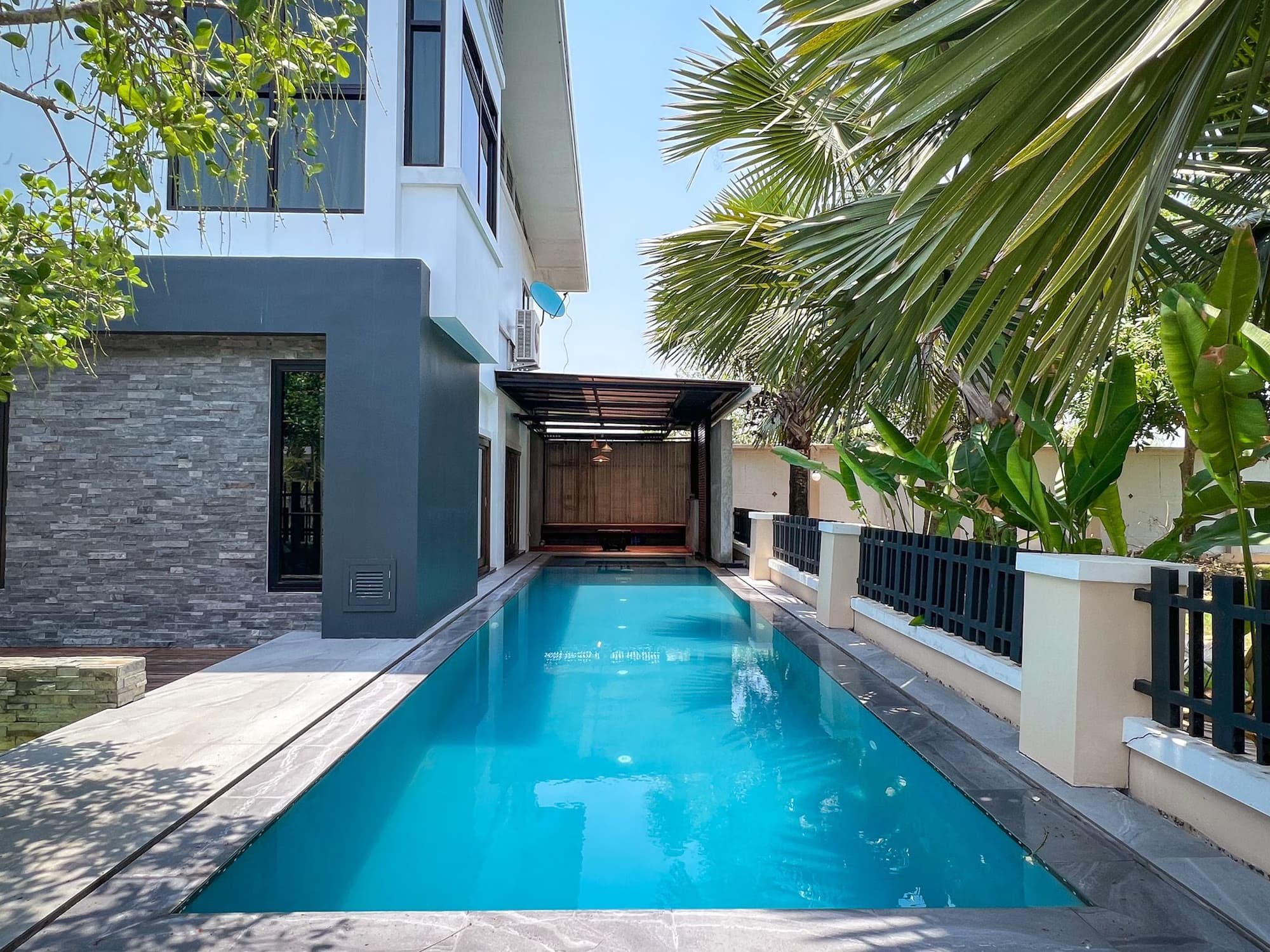 3 Bed House for Rent and Sale in Saraphi - Image 2
