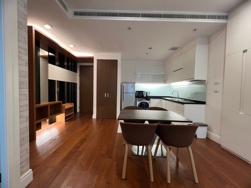 1 Bed condo for Rent  near undefined