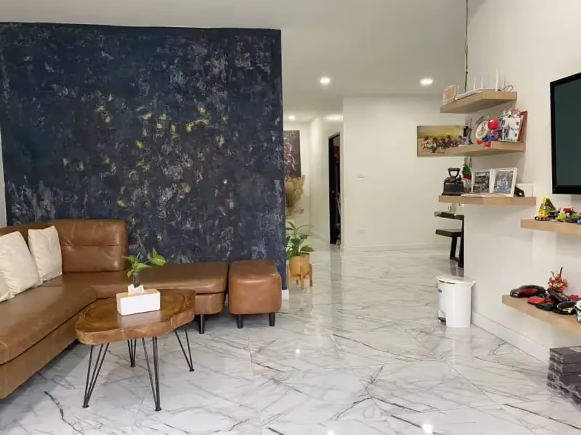 4 Bedroom House - Image 15