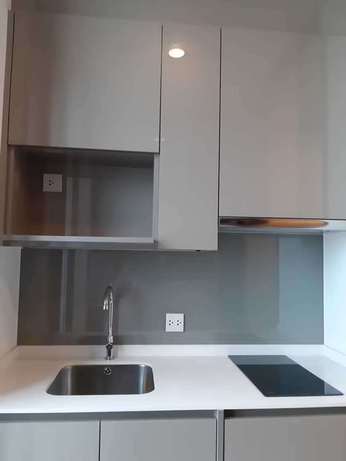  - Image 4