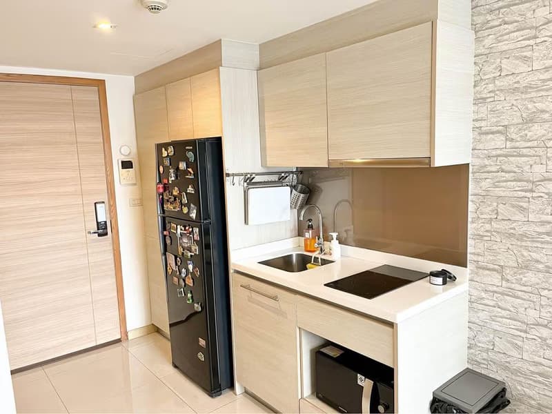 1 Bed Condo for Sale in Watthana