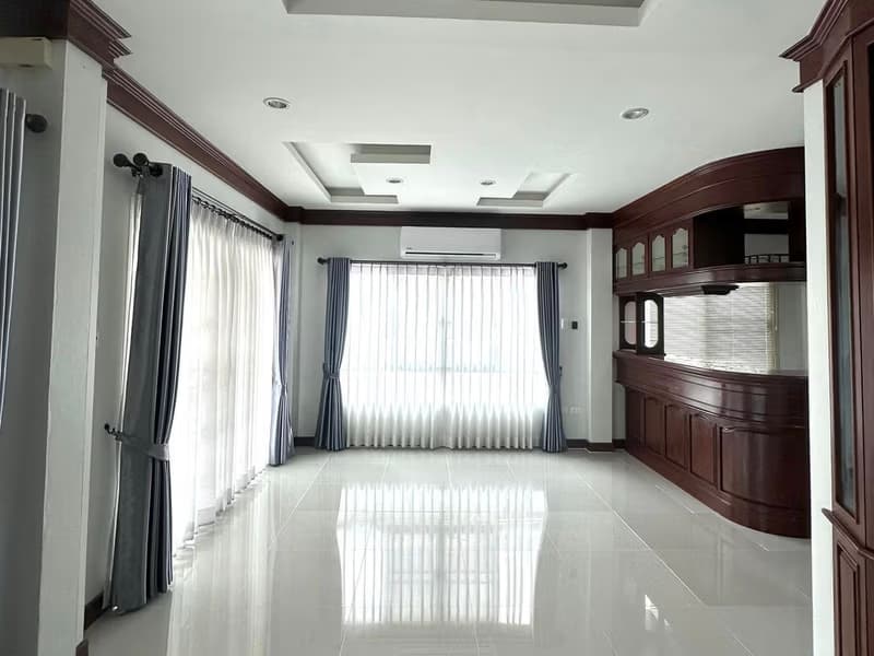3 Bed House for Rent in Hang Dong