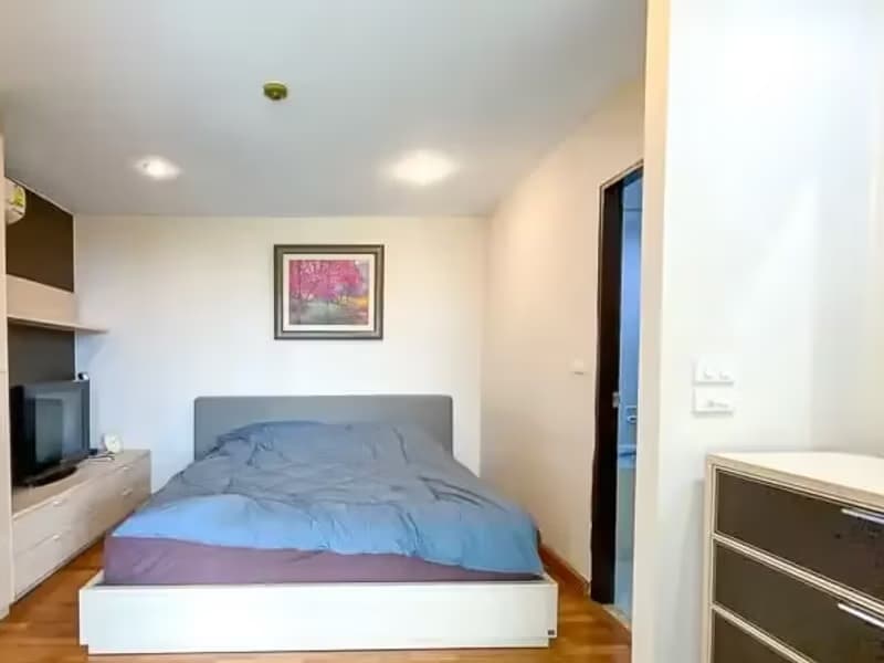 1 Bedroom Condo