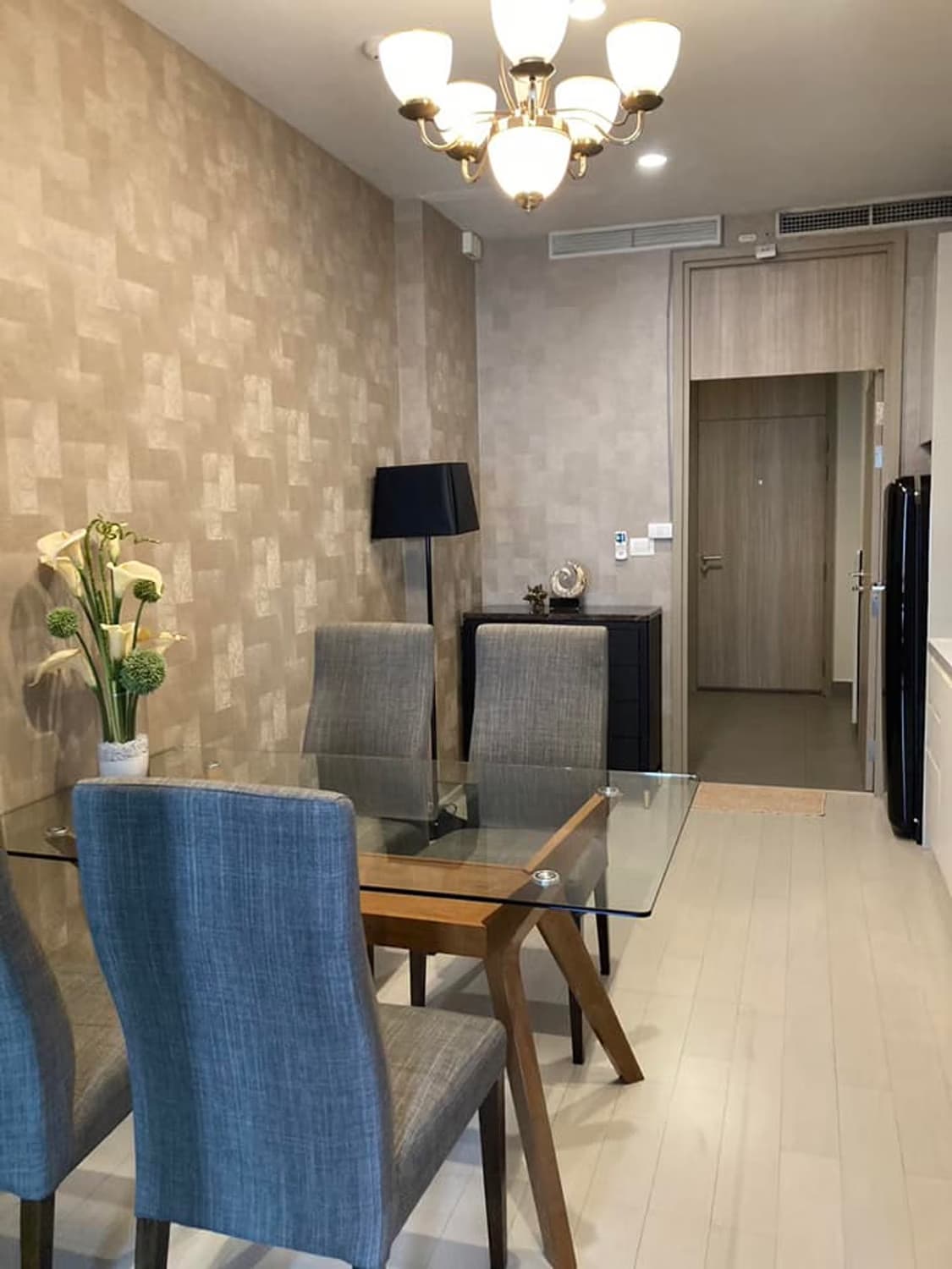 Condo for Rent at Noble Ploenchit - Image 7
