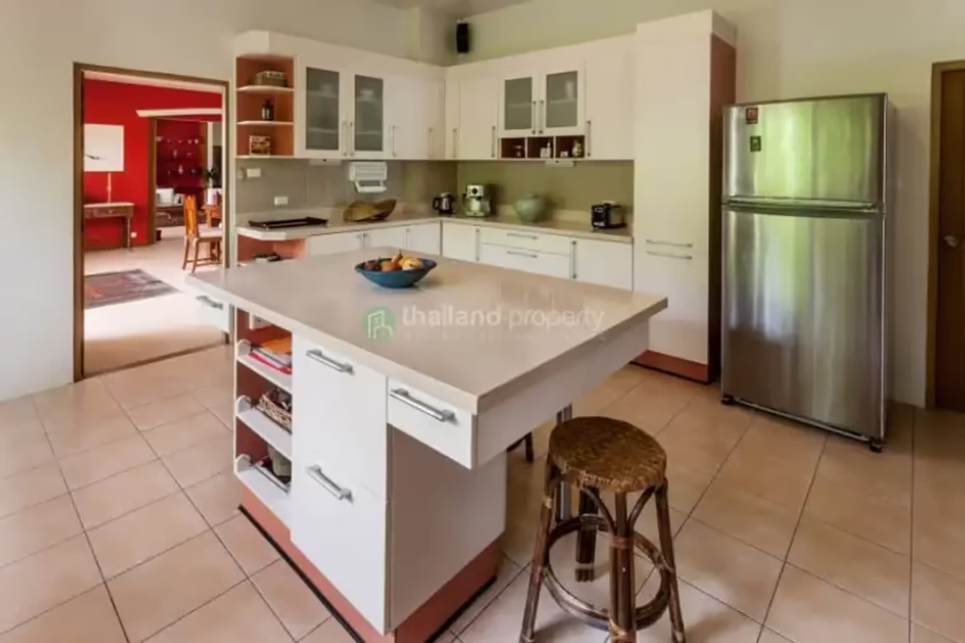 5 Bedroom House - Image 19