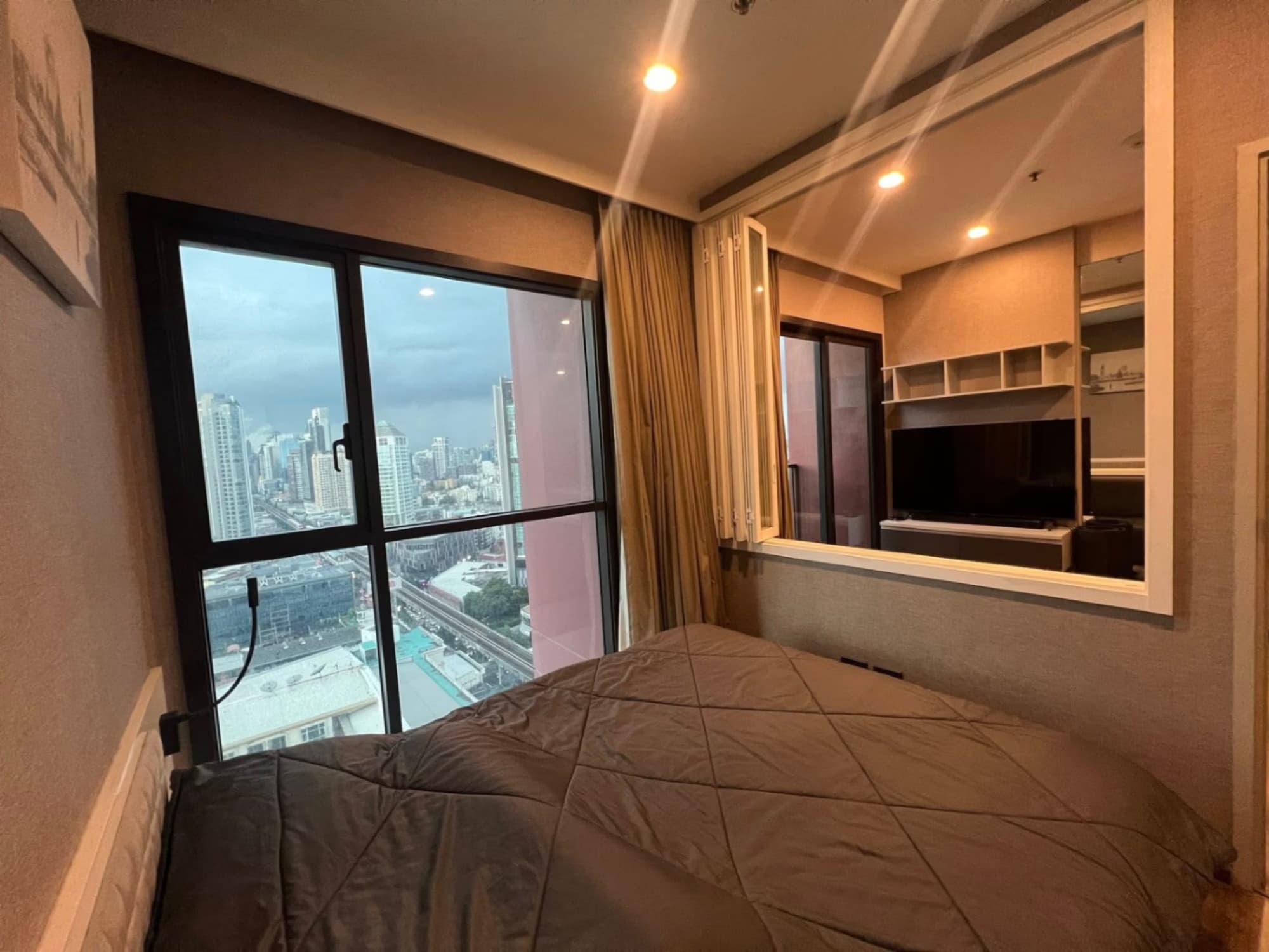 1 Bed Condo for Sale in Khlong Toei - Image 4