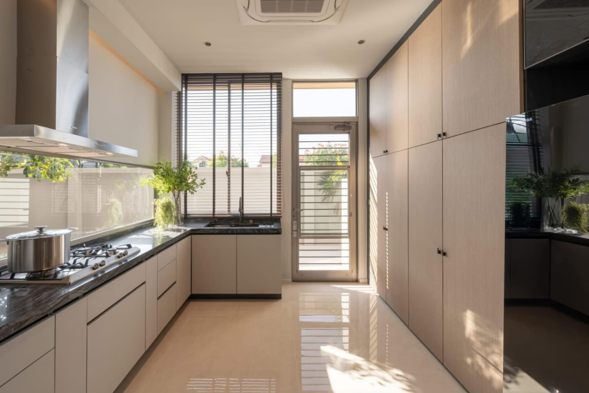 5 Bed House for Sale in Hang Dong - Image 18