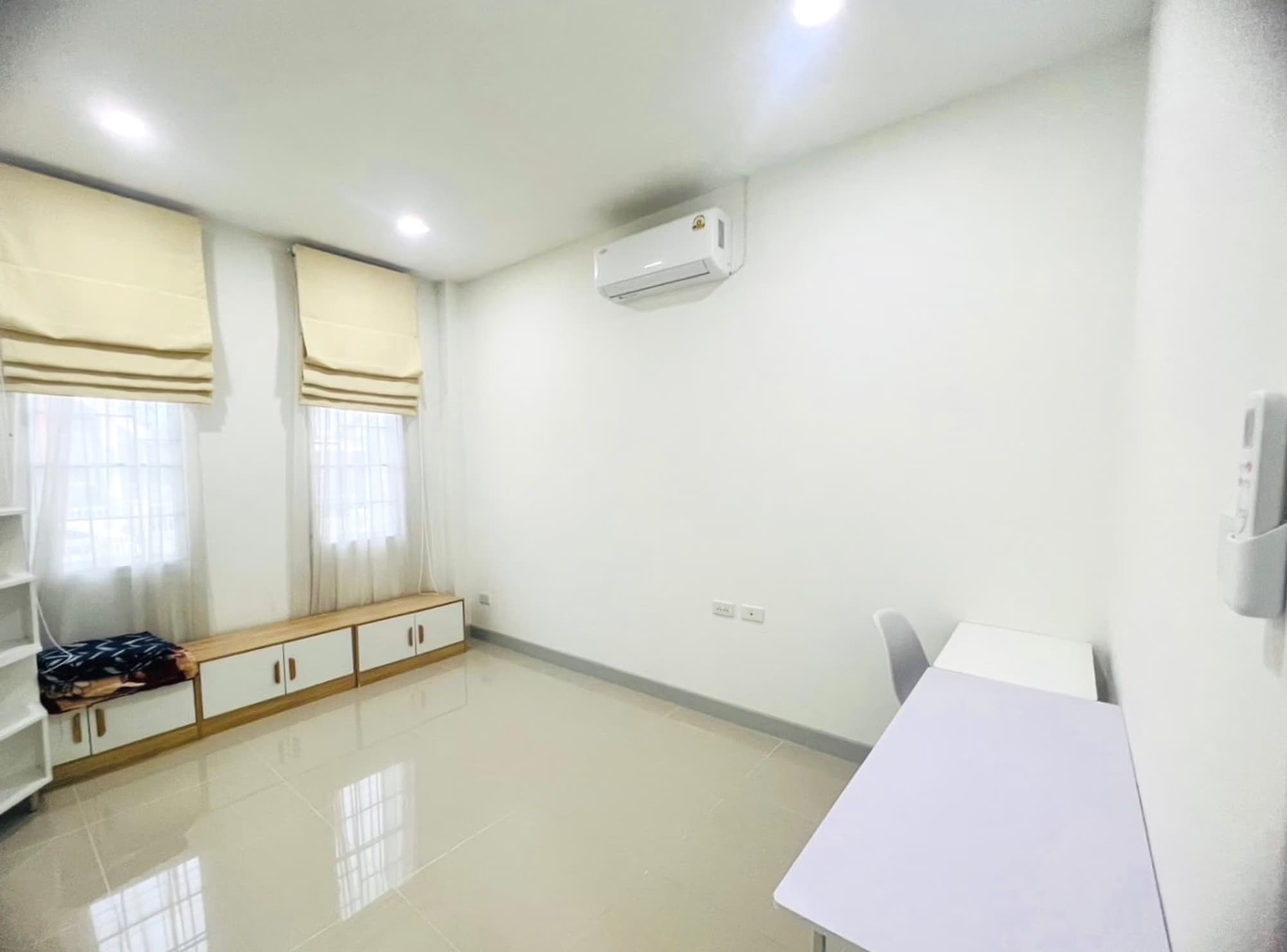 3 卧室 别墅 用于 出租 在 Saraphi District - Image 7